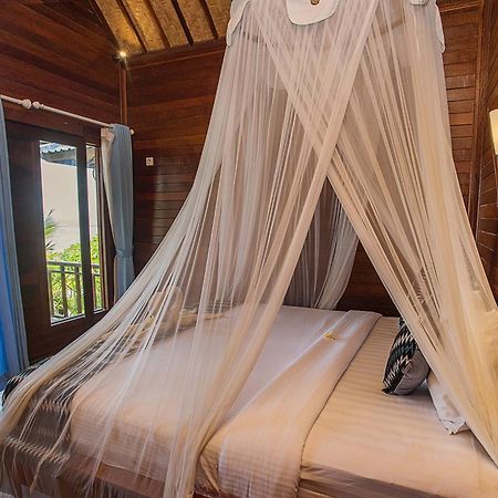 Tawe Ocean Blue Villa Lembongan 누사 렘봉안 외부 사진