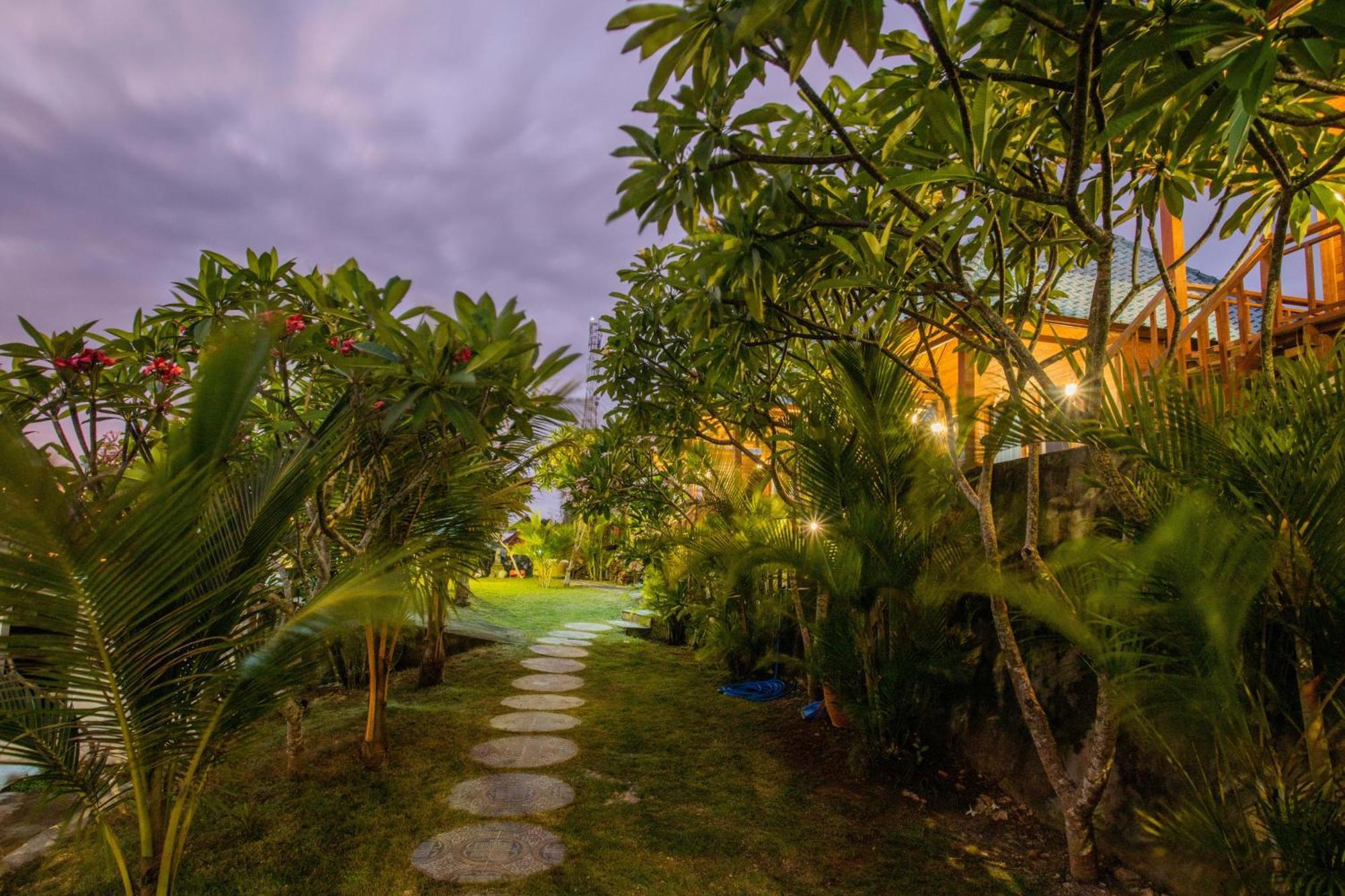 Tawe Ocean Blue Villa Lembongan 외부 사진