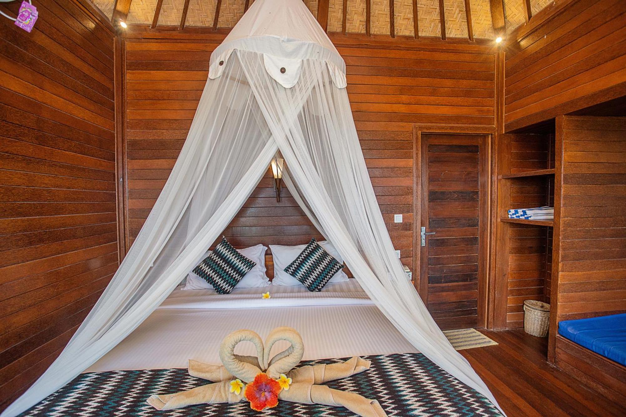 Tawe Ocean Blue Villa Lembongan 누사 렘봉안 외부 사진